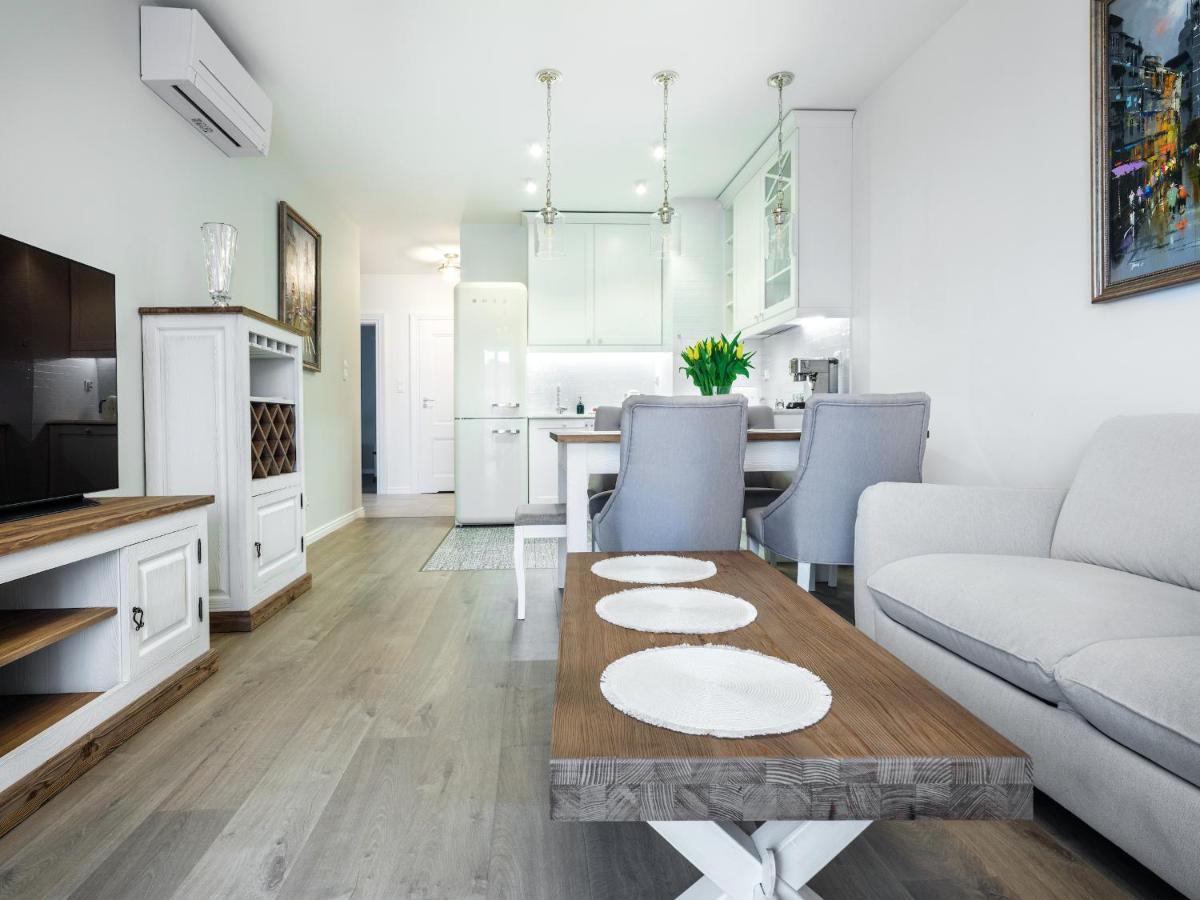 Appartement Wislane Tarasy By Tyzenhauz à Cracovie Extérieur photo